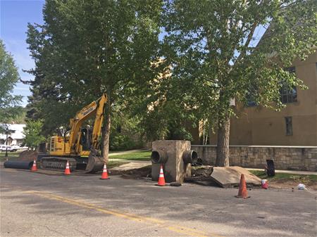 Oak Street Storm Sewer Inlet 6.6.2017_sm_thumb.jpg
